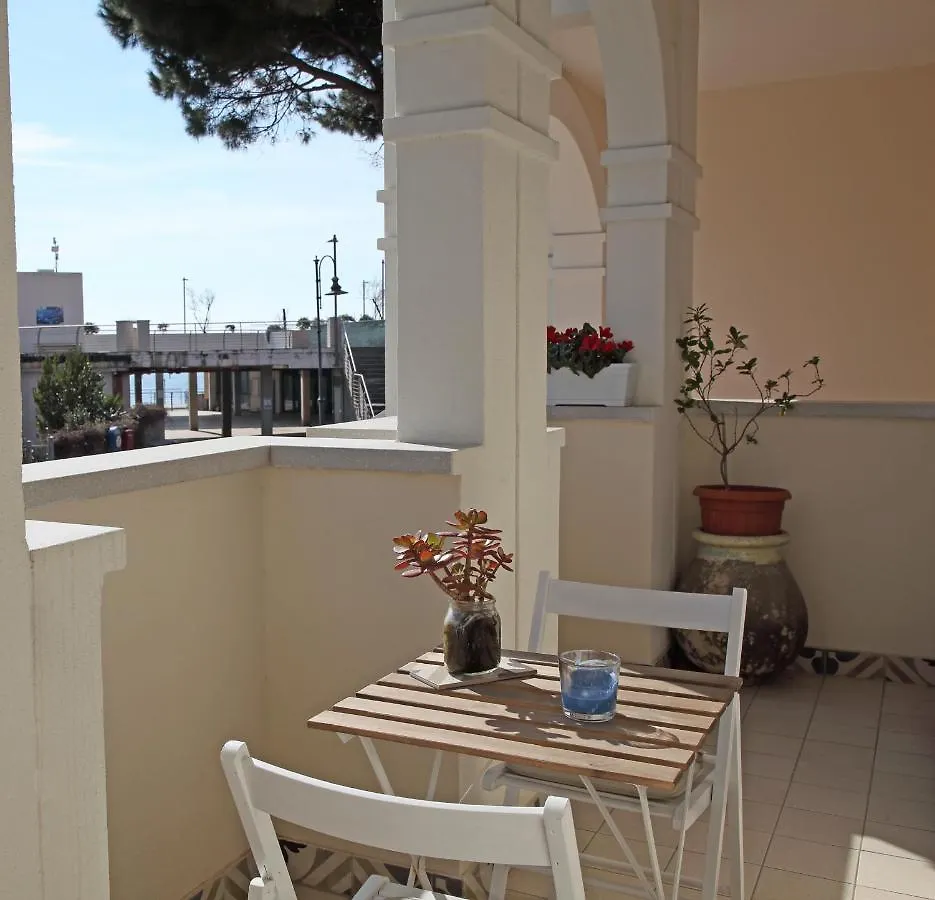 Villa Schiaffino Appartamento Al Primo Piano Deiva Marina Italy