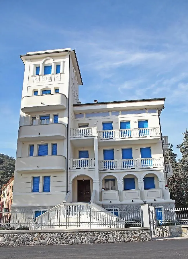 Apartment Villa Schiaffino Appartamento Al Primo Piano Deiva Marina