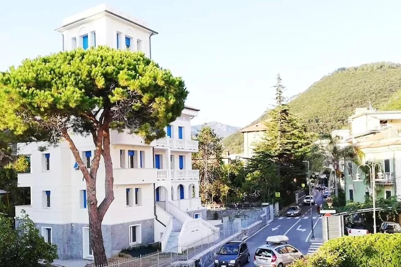 Villa Schiaffino Appartamento Al Primo Piano Deiva Marina